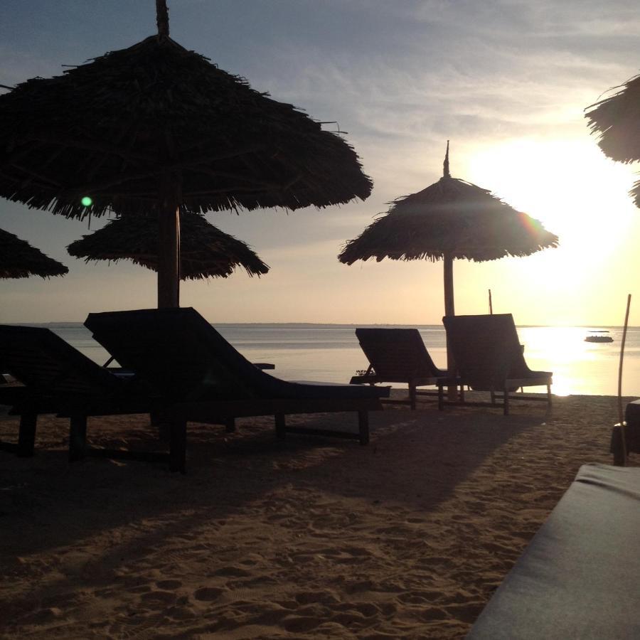 Sunseabar Beach Hotel Kendwa Eksteriør billede